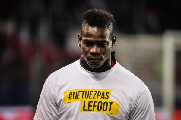 Mario Balotelli dénonce des cris racistes lors du match Bastia-Nice - Archives