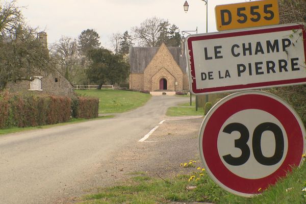100% des électeurs de cette commune de l'Orne, Le Champ-de-la-Pierre, ont voté pour le premier tour des élections législatives 2022. Et c'est loin d'être une première.