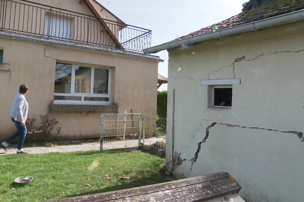 Maison fissurée - Aize (Indre) - Mars 2023