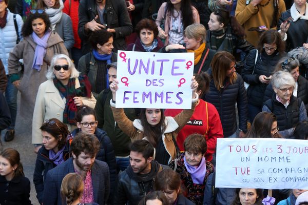 (Archives) 24 Novembre 2018. Grande marche, dans les rues de Marseille contre les violences faites aux femmes avec en tête de cortège le message "Stop aux violences faites aux femmes". 