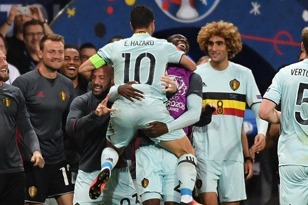 Eden Hazard et ses équipiers qualifiés ce dimanche pour les quarts de finale de l'Euro.