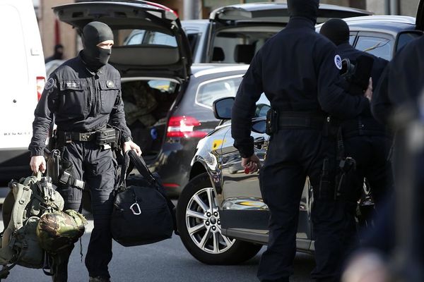 Les hommes du GIGN de Toulouse après l'assaut