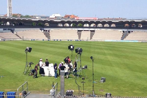 Émission spéciale "Aquitaine, terre de rugby", enregistrée dans l'enceinte du Stade Chaban-Delmas de Bordeaux