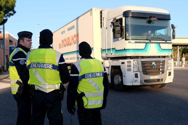 Les contrôles routiers de l'URSSAF se font avec l'aide de la gendarmerie