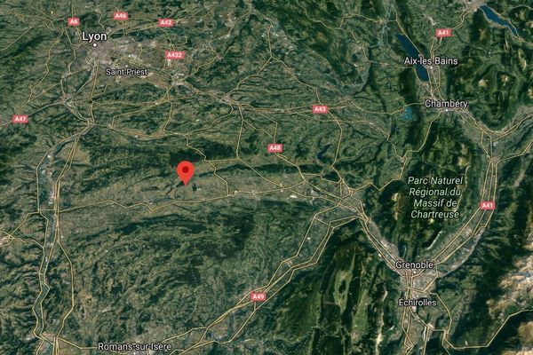 Un piéton de 57 ans a trouvé la mort dans un accident à Penol (Isère).