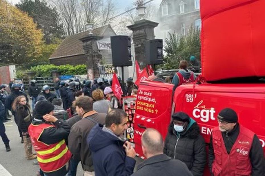 Undocumented Emmaüs Strikers in Saint-André-lez-Lille Face Police Intimidation and Violence