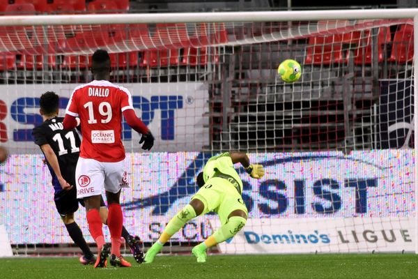 Ligue 2, 28ème journée - Brest/Ajaccio: le 2ème but pour Ajaccio inscrit par Mouaad Madrid