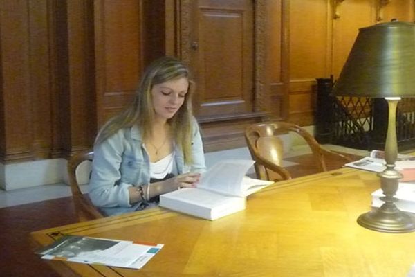 Aurore, lycéenne cessonnaise de 17 ans, veut faire des études d'architecte