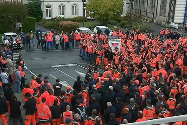 Le 18 septembre 2017, les employés SNCF du Technicentre de Périgueux inquiets pour leur avenir