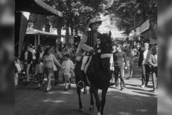 Les fêtes de la Sainte-Anne et la Grande Cavalcade du 26 juillet 1971