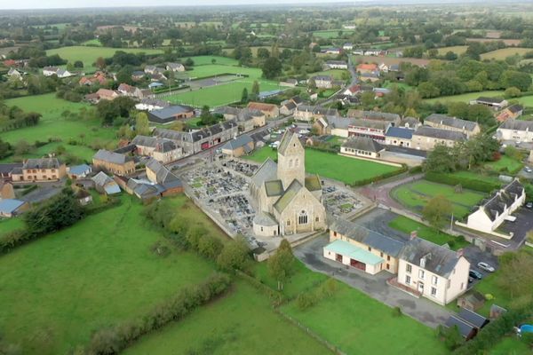 À l’échelle de Marchésieux, se jouent tous les enjeux de la ruralité contemporaine.