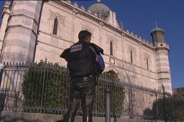 La synagogue de Besançon a été placée sous surveillance policière ce matin