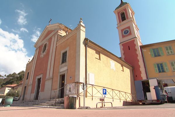 A Tourrette-Levens, l'église n'est plus accessible au public, pour le grand dam des habitants comme des croyants.