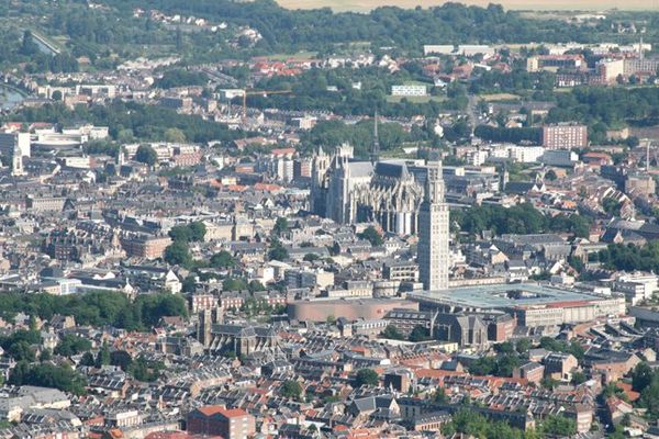 Vue aérienne d'Amiens