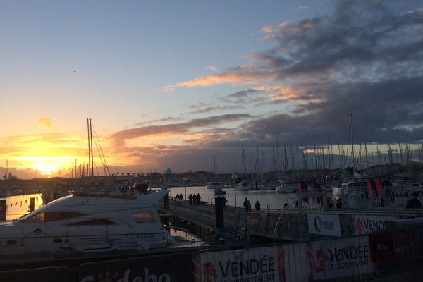 Les pontons des Sables attendent le vainqueur de l'édition 2016-2017 du Vendée Globe