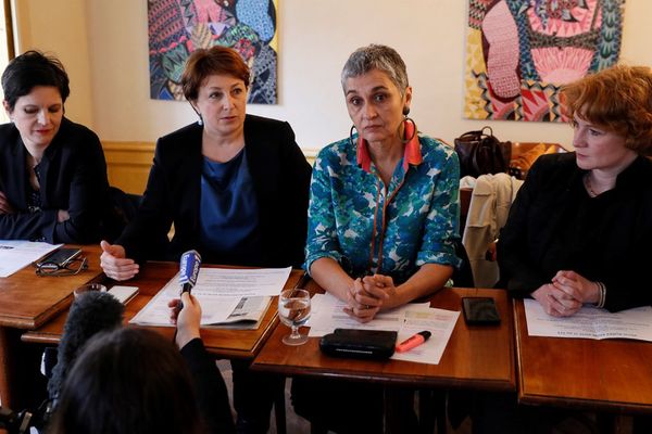 Sandrine Rousseau, Isabelle Attard, députée du Calvados, Annie Lahmer et Elen Debost ce mardi 7 mars