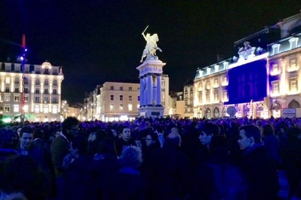 Le rassemblement place de Jaude à Clermont-Ferrand