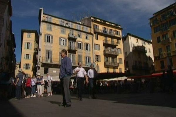 A Nice, la place Rossetti est au centre des investigations des enquêteurs