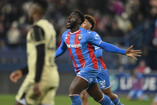 Le SM Caen s'est imposé, à domicile, face à Bastia (1-0) ce samedi 2 décembre 2023 lors de la 16ème journée de Ligue 2 grâce à un but d'Alexandre Mendy. Le soulagement pour les Malherbistes après une série de 11 matchs sans victoire.