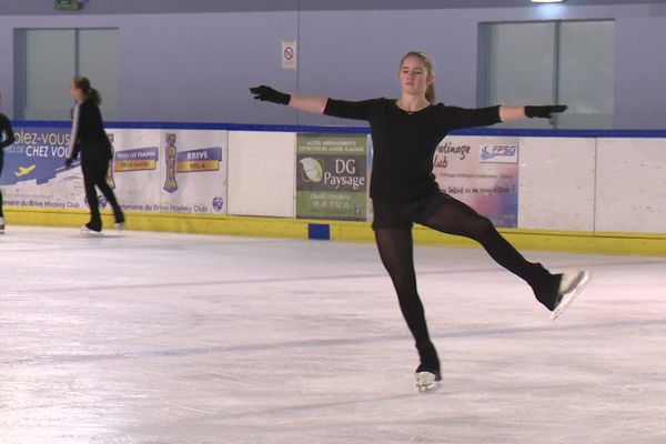 La patineuse Clara Langlade à l'entrainement