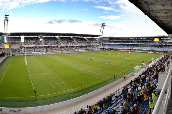 Le Stade Marcel Michelin de Clermont-Ferrand pourra accueillir 10 000 spectateurs grâce à la qualité de son dispositif de précautions sanitaires.