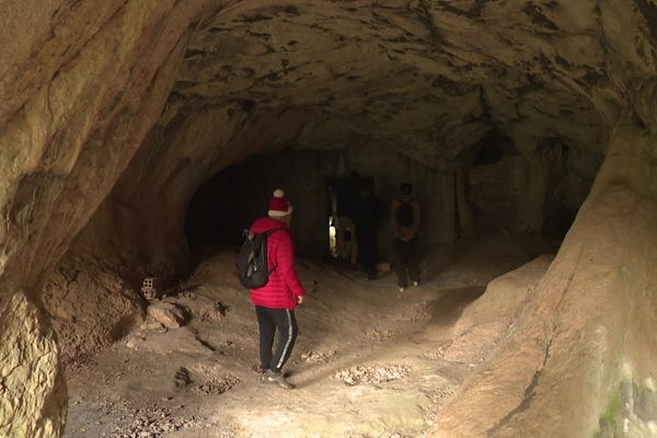 Les grottes de Bize-Minervois présentent un double intérêt elles abritent d'importantes colonies de chauves-souris dont certaines rares mais elles sont aussi considérées comme le lieu de naissance de la préhistoire.  Exceptionnellement elles étaient ouvertes au public ce jeudi 22 décembre.