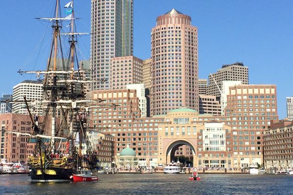 L'Hermione à Boston pour une escale de 48 heures.