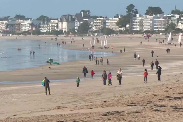 20 points de collecte recueillent les dons de denrées non périssables pour les étudiants à La  Baule.