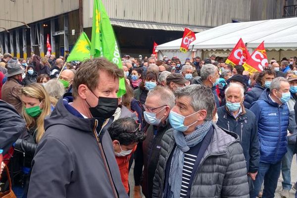 Yannick Jadot venu soutenir les FerroPems le 1er mai 2021