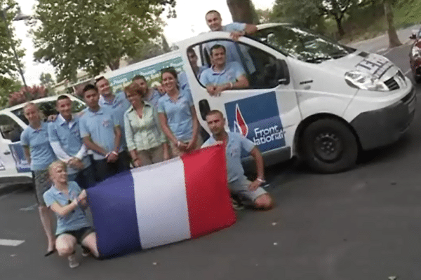 La caravane des jeunes du FN au Luc (83).