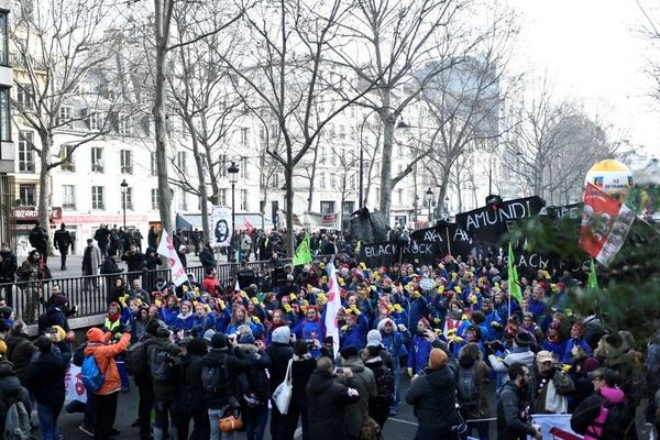 La manifestation est partie de la place de la République ce vendredi matin à 11 heures.