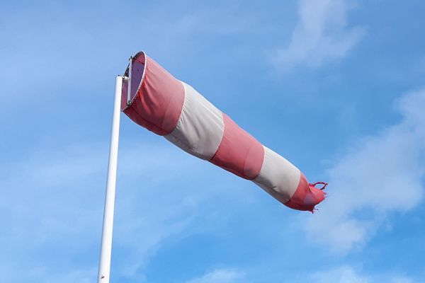 Alerte aux vents violents dans le Rhône et la Loire ce mercredi 20 janvier 2021