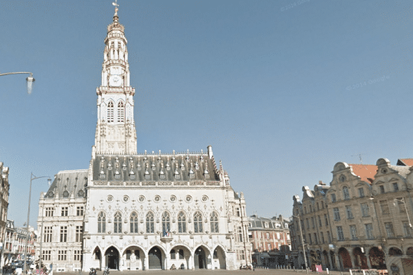 Le beffroi d'Arras est en lice pour le titre de "monument préféré des Français".