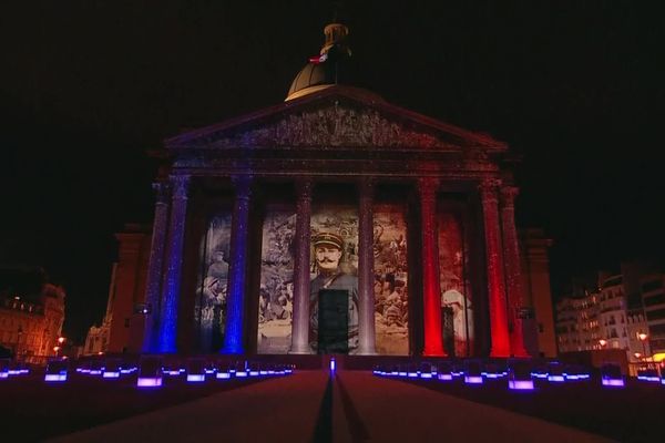 11 novembre 2020 : cérémonie d'entrée de Maurice Genevoix au Panthéon.