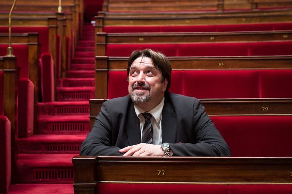 Michel Pouzol, député PS de l'Essonne, né à Clermont-Ferrand, raconte son parcours dans un livre intitulé "Du RMI à l'Assemblée Nationale". (Photo : 21 juin 2012)