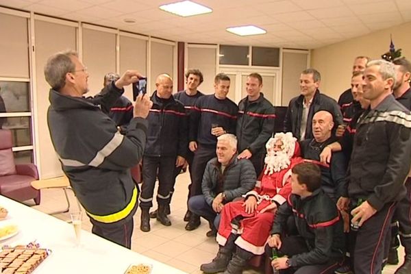 Le pèr Noël a rendu visite aux pompiers d'Ajaccio, ce 25 décembre