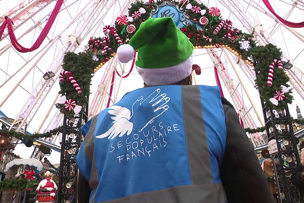 Journée solidaire, repas festifs, cadeaux de Noël, les Pères Noël verts sont mobilisés tout le mois de décembre pour l'Association