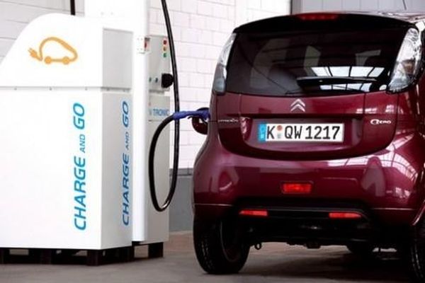 Vers la création d'un fichier commun des bornes de recharge des véhicules électriques