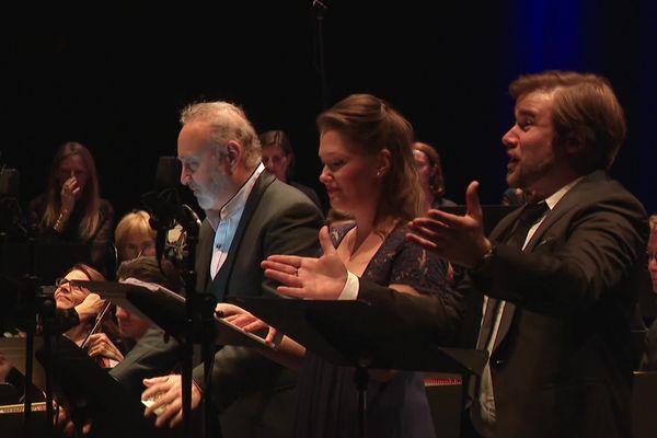 Daphnis et Alcimadure, opéra occitan (à l'image : François-Nicolas Geslot, Elodie Fonnard et Fabien Hyon)