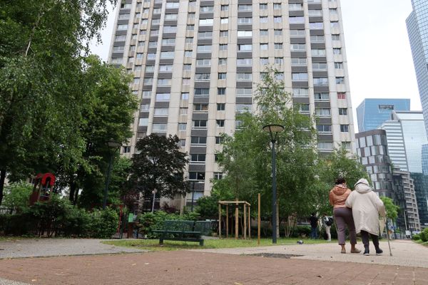 La jeune fille aurait été approchée dans un square de la ville par les trois mineurs suspectés.