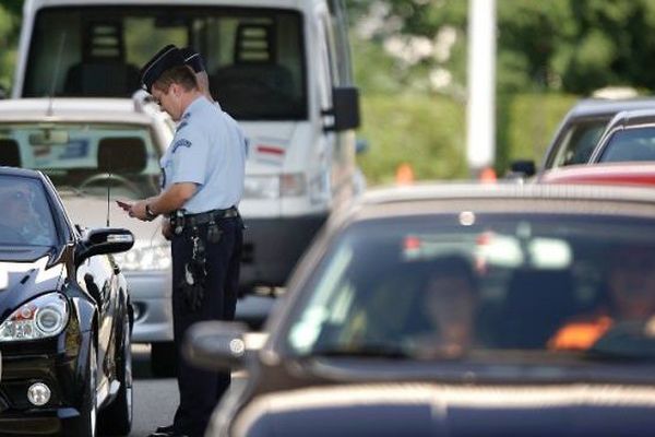 Police aux frontières - Illustration 