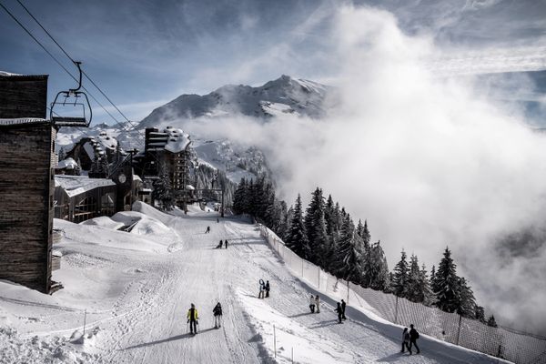 Illustration. Le nombre de journée skieurs est passé de 0,3 million contre plus de 11 millions, à l'exercice précédent.