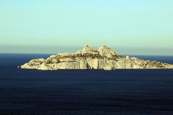 Le corps du plongeur a été retrouvé par 9 m de fonds près de l'île du Riou.