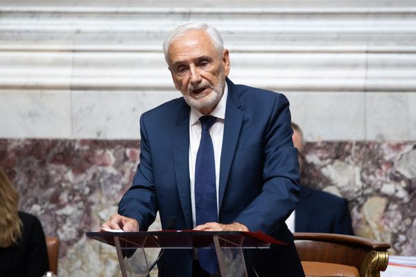 José Gonzalez, député de la 10e circonscription des Bouches-du-Rhône est l doyen de l'Assemblée nationale, à ce titre, c'est lui qui présidera la première séance le 18 juillet prochain.