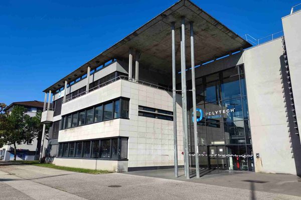 Les locaux de Polytech sur le campus de Saint-Martin-d'Hères