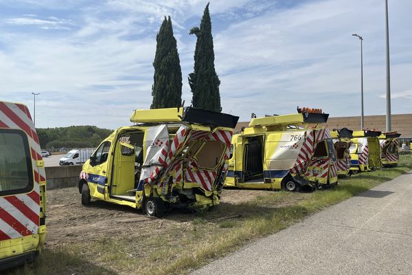 34 fourgons en un an ont été percutés sur les autoroutes de France alors que les patrouilleurs mettaient en sécurité des automobilistes.