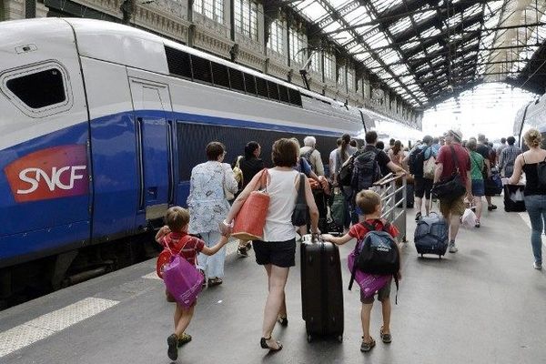 TGV en gare de Lyon (illustration)