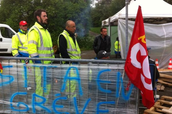 Les grévistes de SITA Ouest à Poitiers