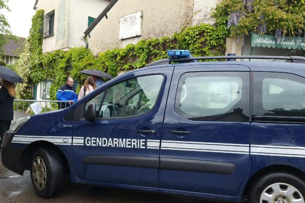 La gendarmerie au musée des impressionnismes à Giverny pour une alerte au colis suspect.