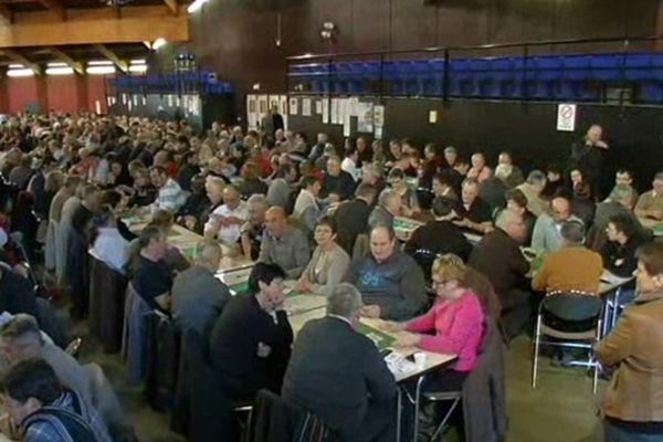 Près de 800 passionnés de tarot : Pontarlier accueille une nouvelle fois le championnat de France de la discipline.